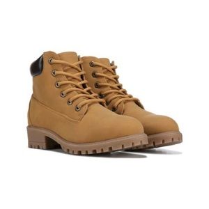 Madden Girl Boots Timberland Style Size 10